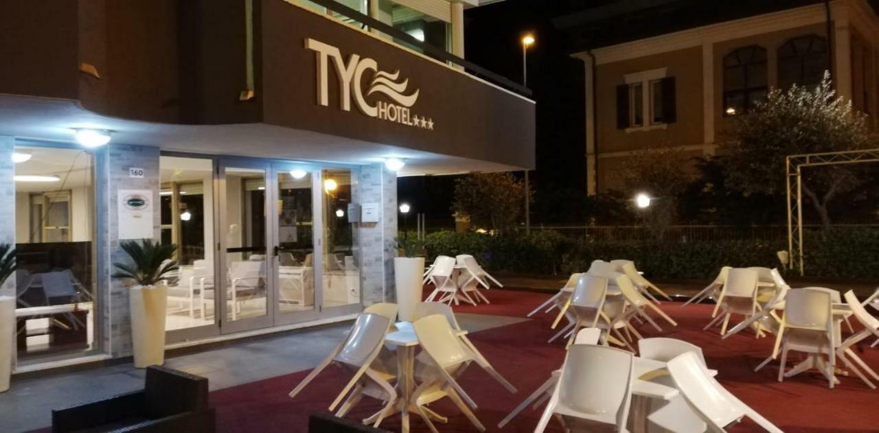 Tyc Hotel Viserbella di Rimini Eksteriør bilde
