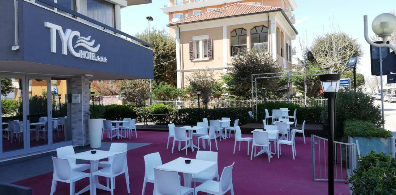 Tyc Hotel Viserbella di Rimini Eksteriør bilde